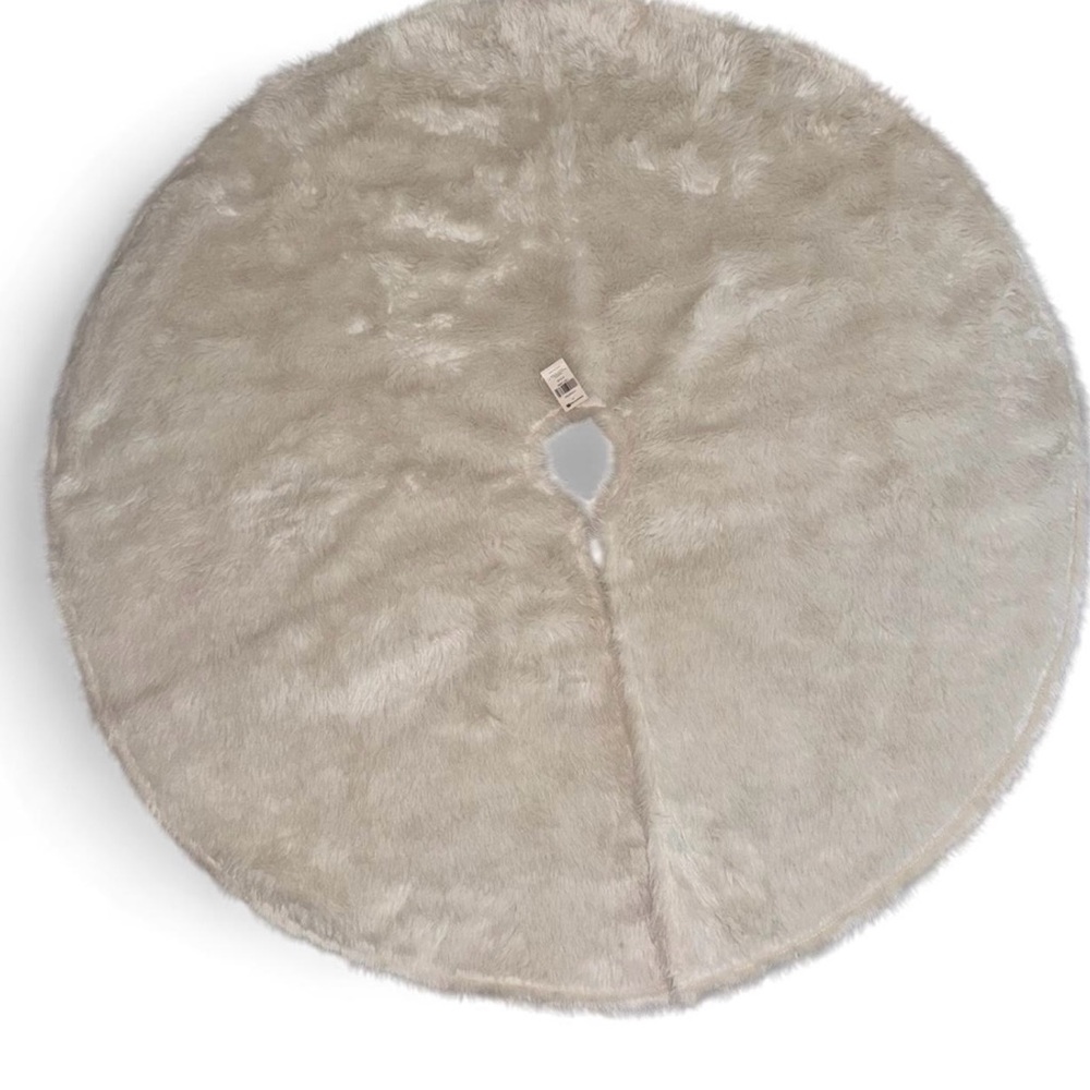 Faux Fur Tree Skirt
